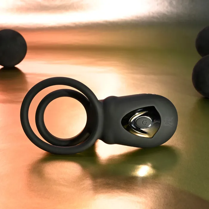 ShhhWndsr Couples Playboy Pleasure JUST RIGHT Vibrating Cock Ring ShhhWndsr Couples Playboy Pleasure JUST RIGHT Vibrating Cock Ring
